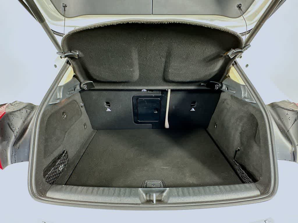 Thumbnail: 2018 Mercedes-Benz GLA - 21