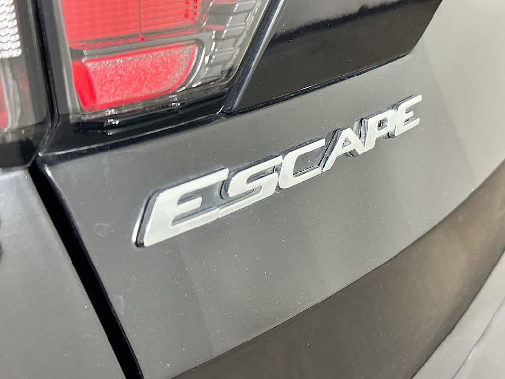 Thumbnail: 2018 Ford Escape - 7