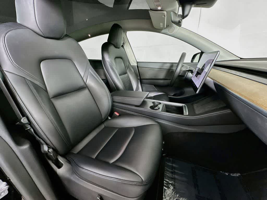 Thumbnail: 2022 Tesla Model Y - 14