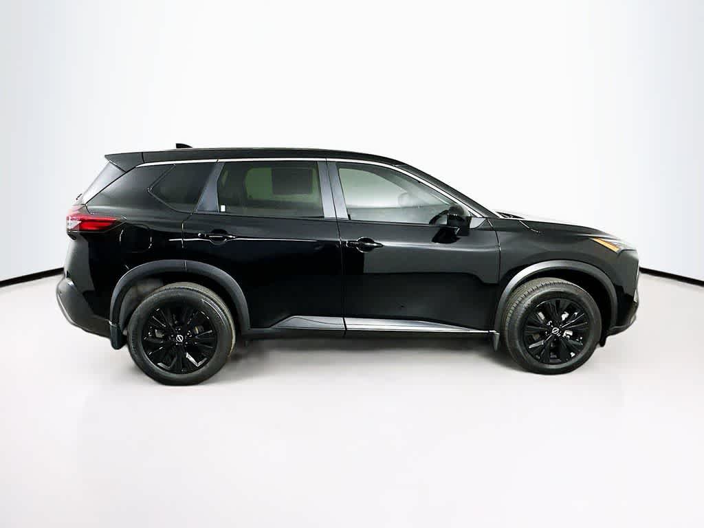 Thumbnail: 2023 Nissan Rogue - 26