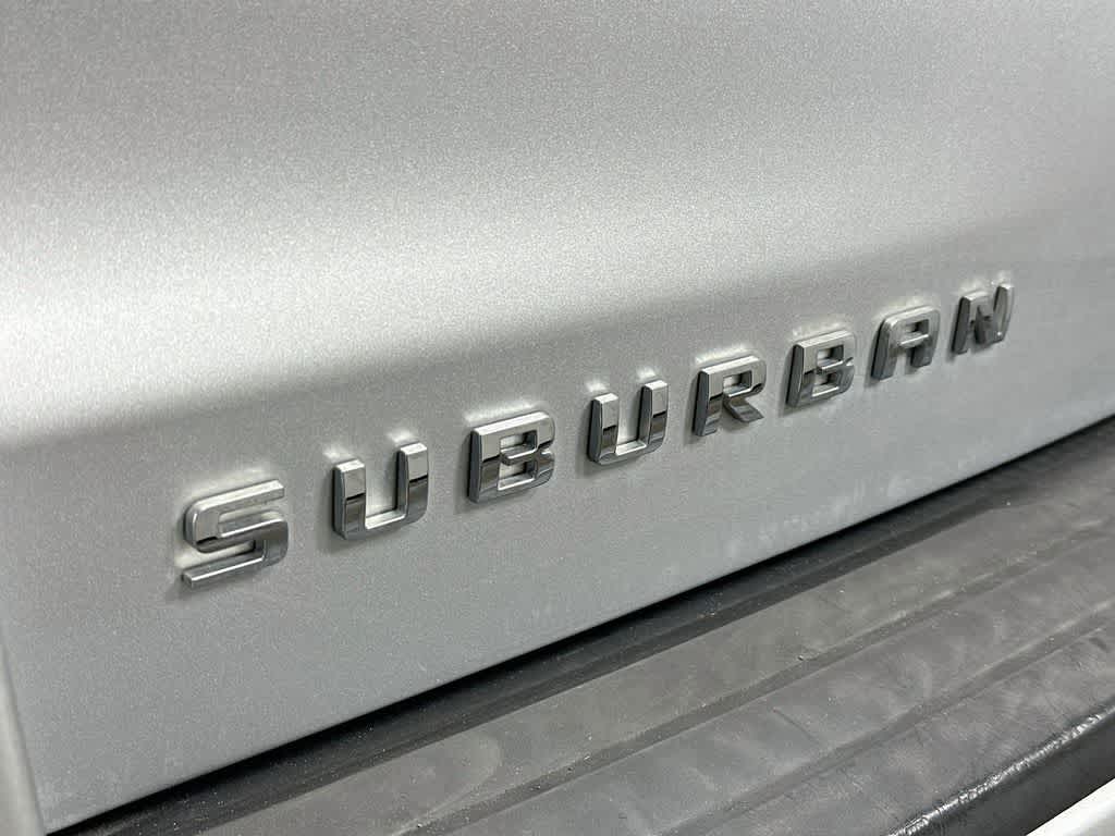 Thumbnail: 2018 Chevrolet Suburban - 7