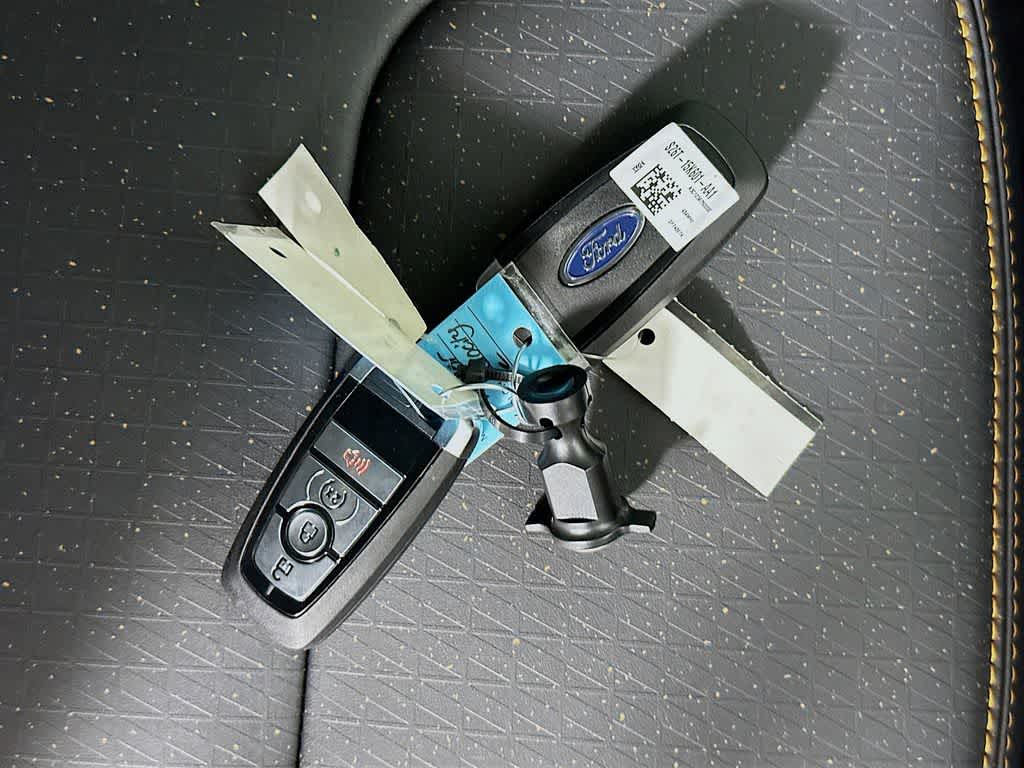 Thumbnail: 2025 Ford Maverick - 21