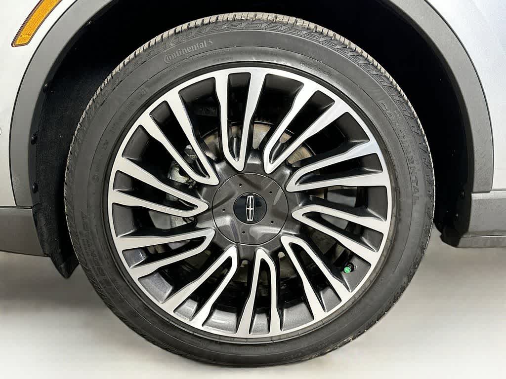 Thumbnail: 2021 Lincoln Corsair - 8