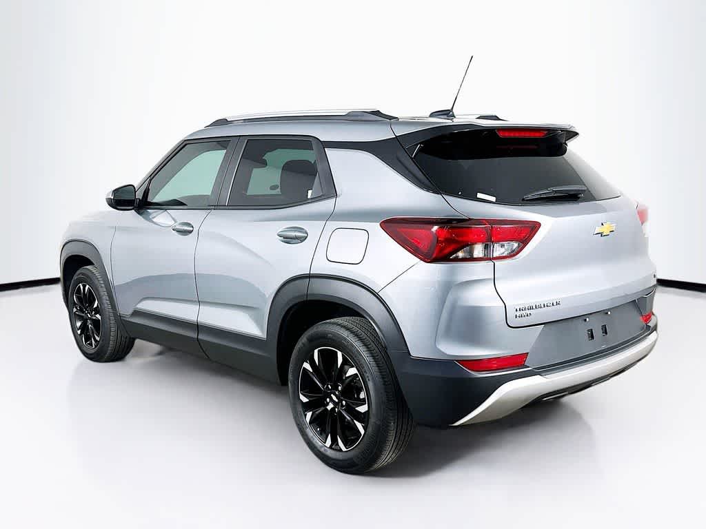 Thumbnail: 2023 Chevrolet TrailBlazer - 4