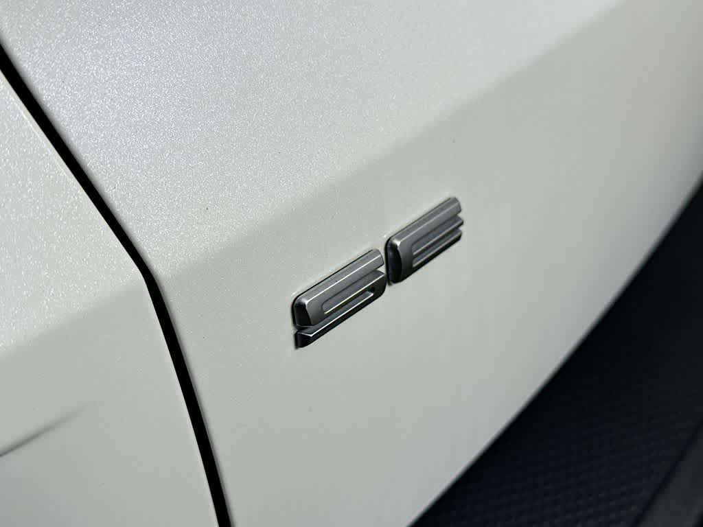 Thumbnail: 2021 Ford Escape - 7