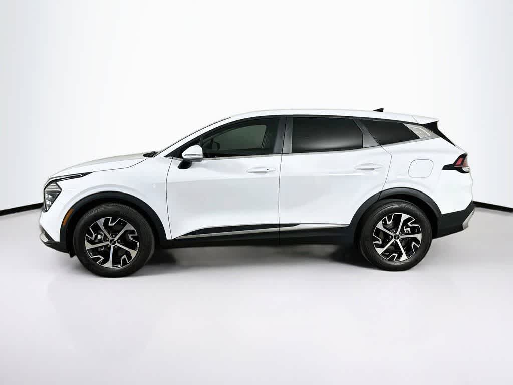 Thumbnail: 2025 Kia Sportage - 3