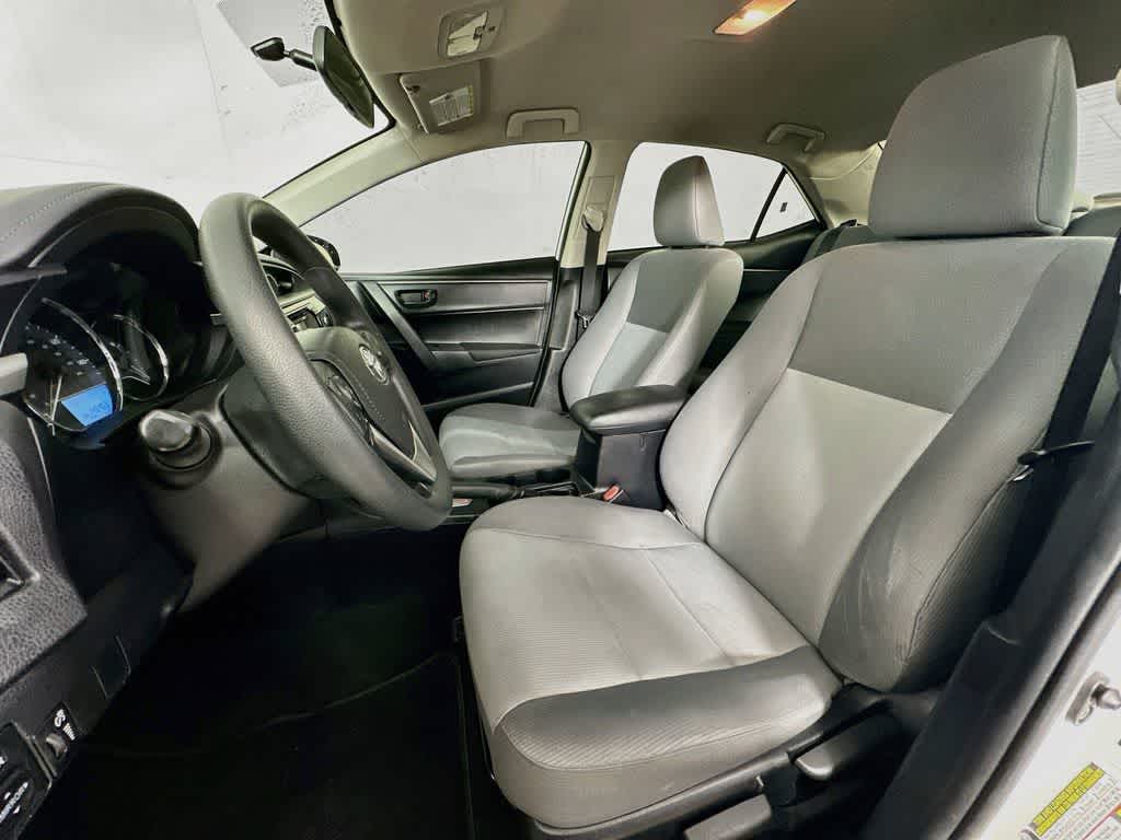 Thumbnail: 2016 Toyota Corolla - 12