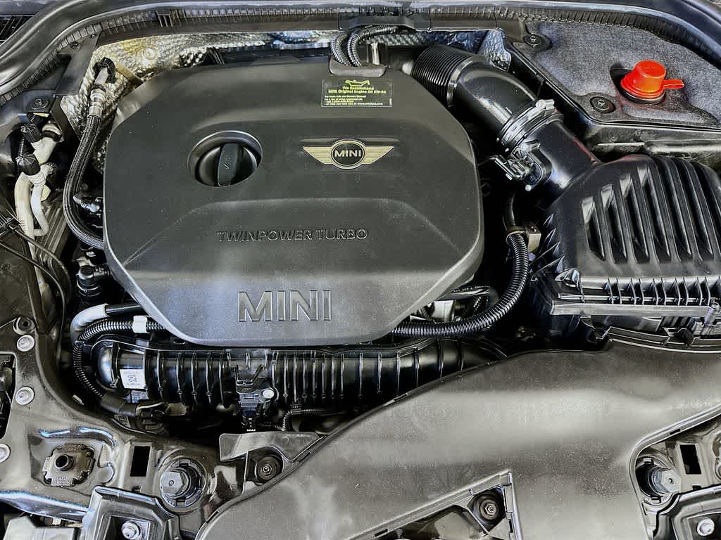 Thumbnail: 2016 MINI Cooper Hardtop - 9