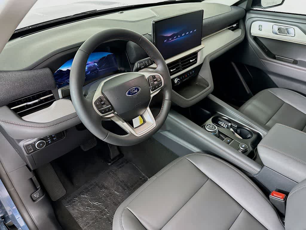 New 2026 Ford Explorer SUV Active Vapor Blue For Sale | Medford OR