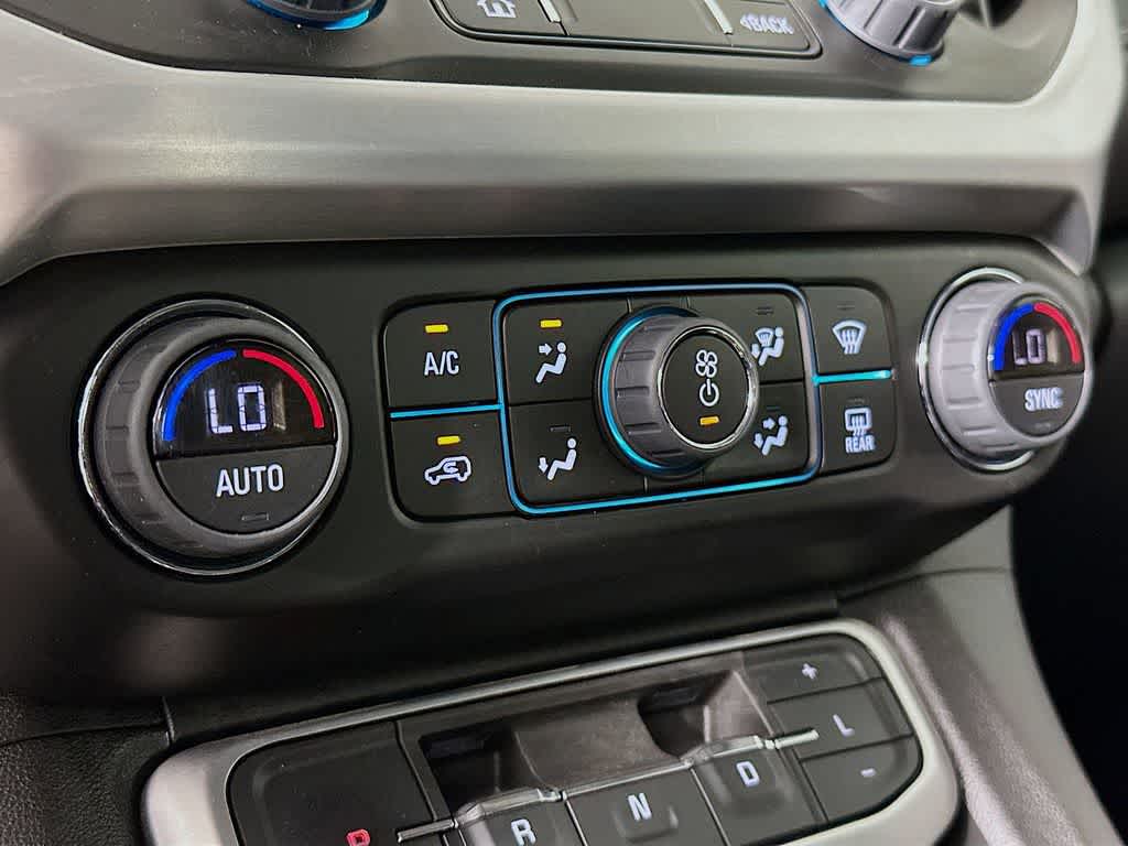 2023 GMC Acadia SLE 18