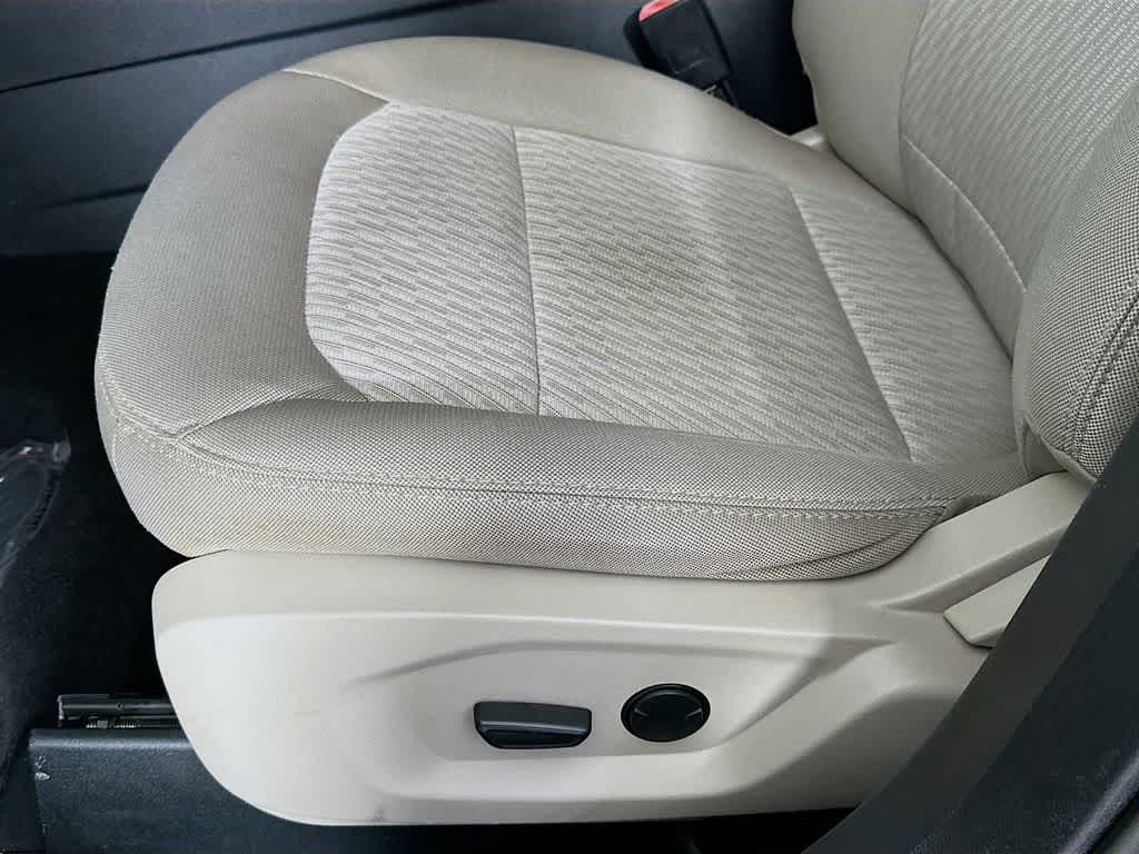 Thumbnail: 2019 Ford Explorer - 29