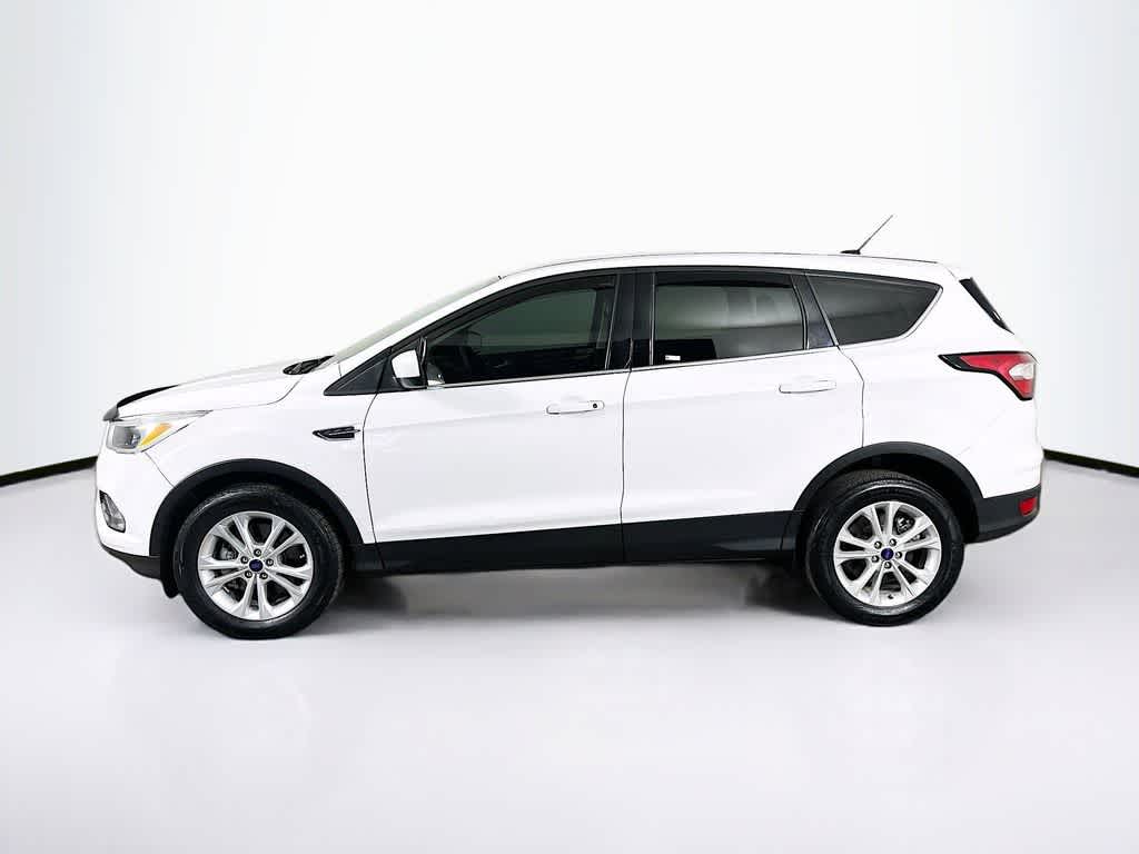Thumbnail: 2017 Ford Escape - 3