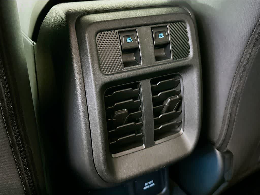 Thumbnail: 2025 Ford Bronco - 13