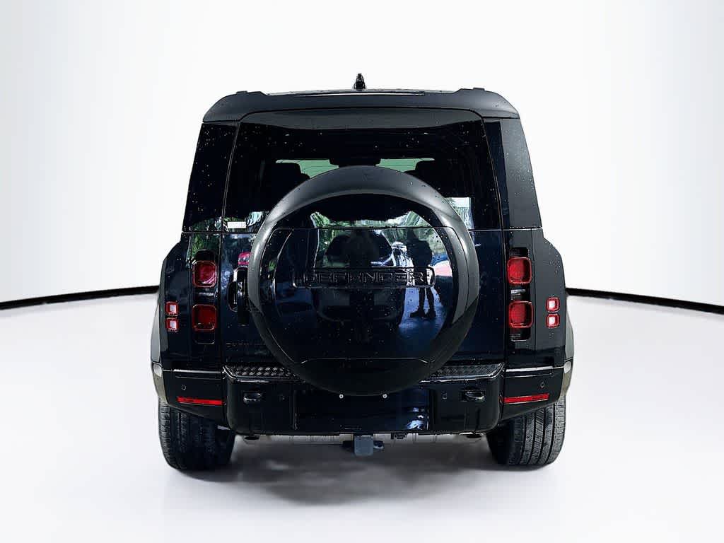 Thumbnail: 2024 Land Rover Defender - 5
