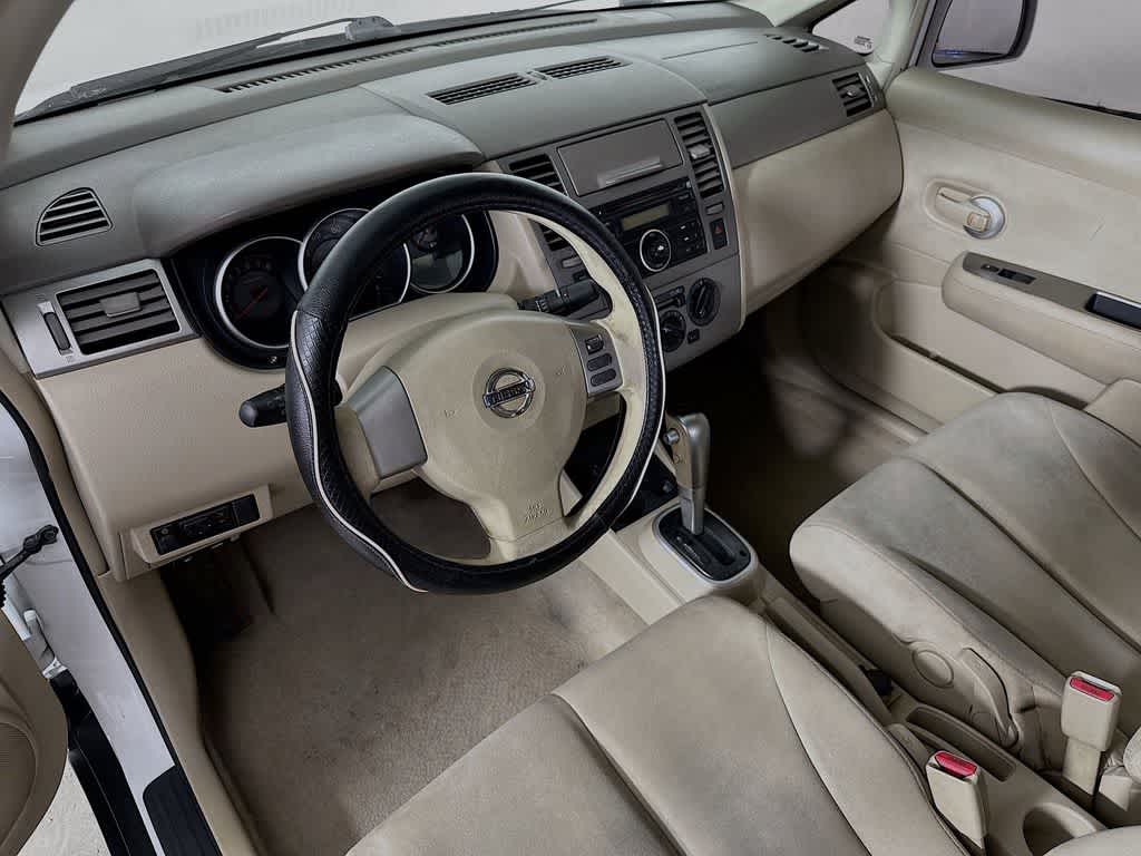 Thumbnail: 2009 Nissan Versa - 2