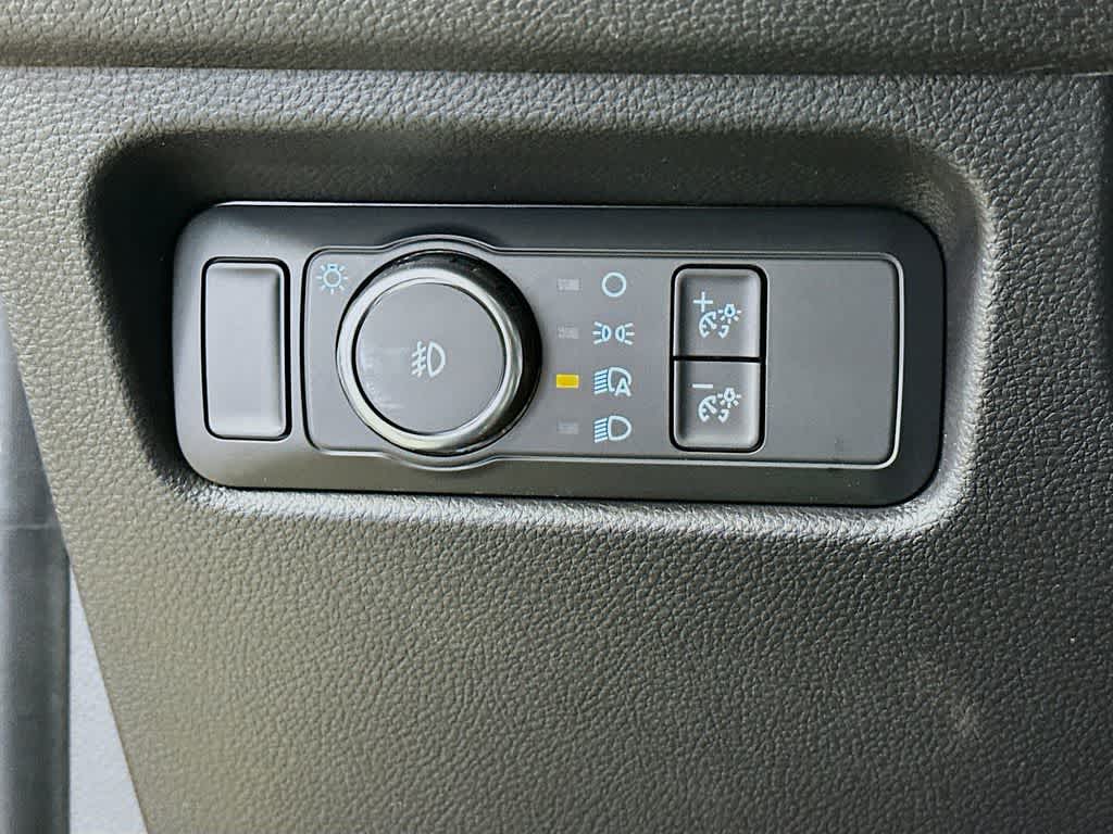 Thumbnail: 2025 Ford Ranger - 25