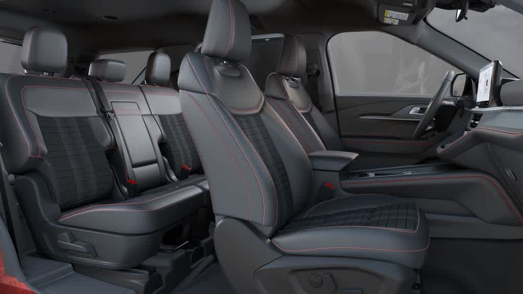 2025 Ford Explorer ST-Line 6