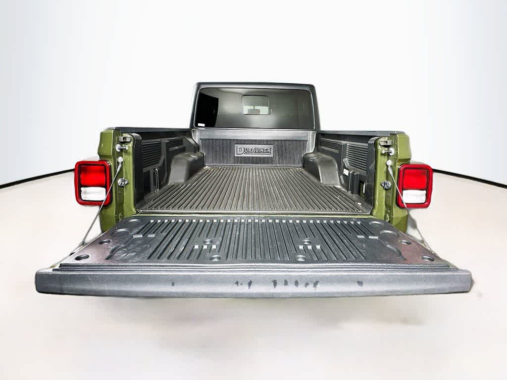 Thumbnail: 2023 Jeep Gladiator - 20