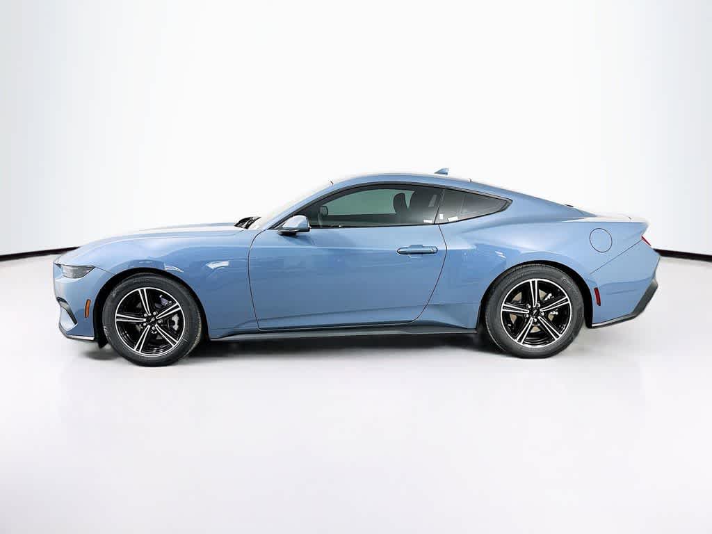 2025 Ford Mustang  3
