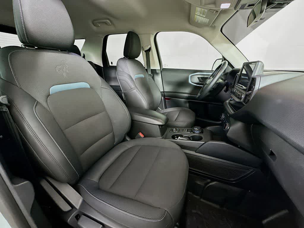 Thumbnail: 2022 Ford Bronco Sport - 15