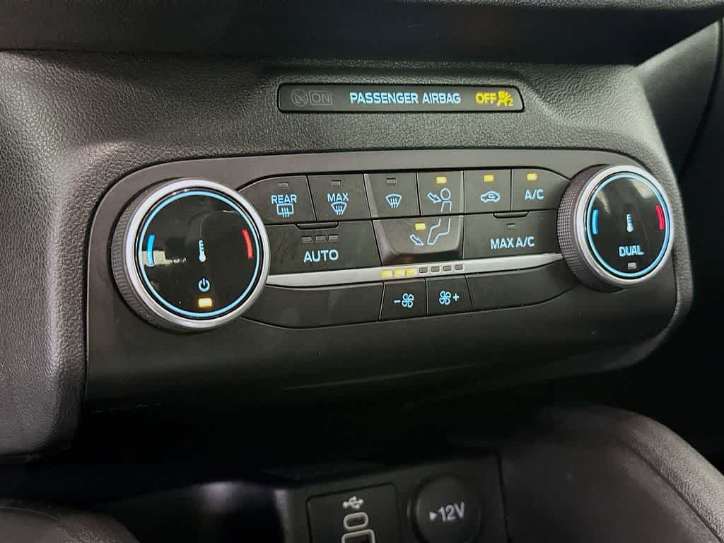 Thumbnail: 2024 Ford Escape - 18