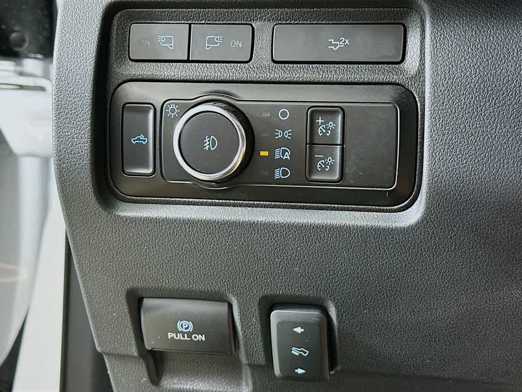 Thumbnail: 2023 Ford Econoline - 26