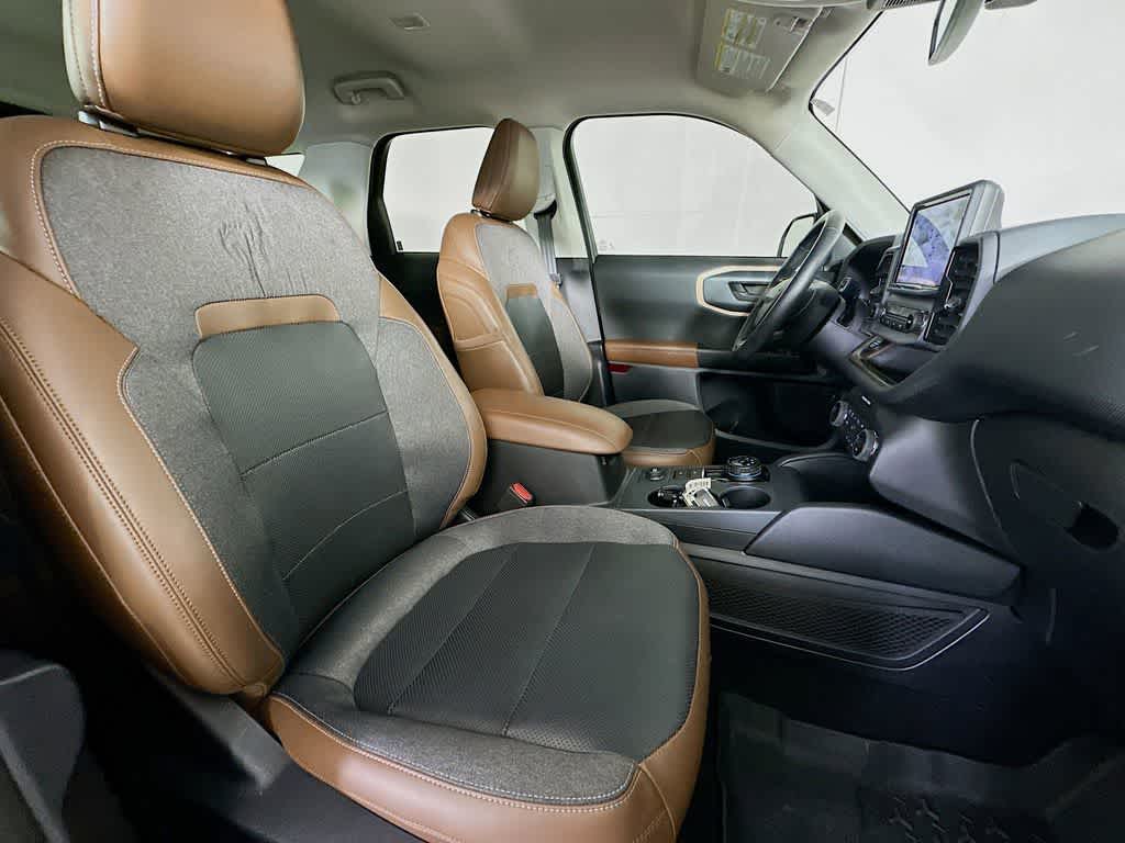 Thumbnail: 2021 Ford Bronco Sport - 15