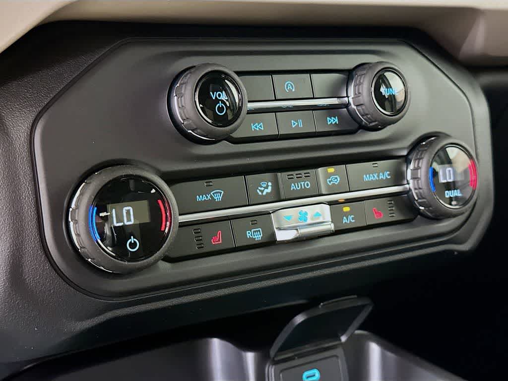 Thumbnail: 2025 Ford Bronco - 18