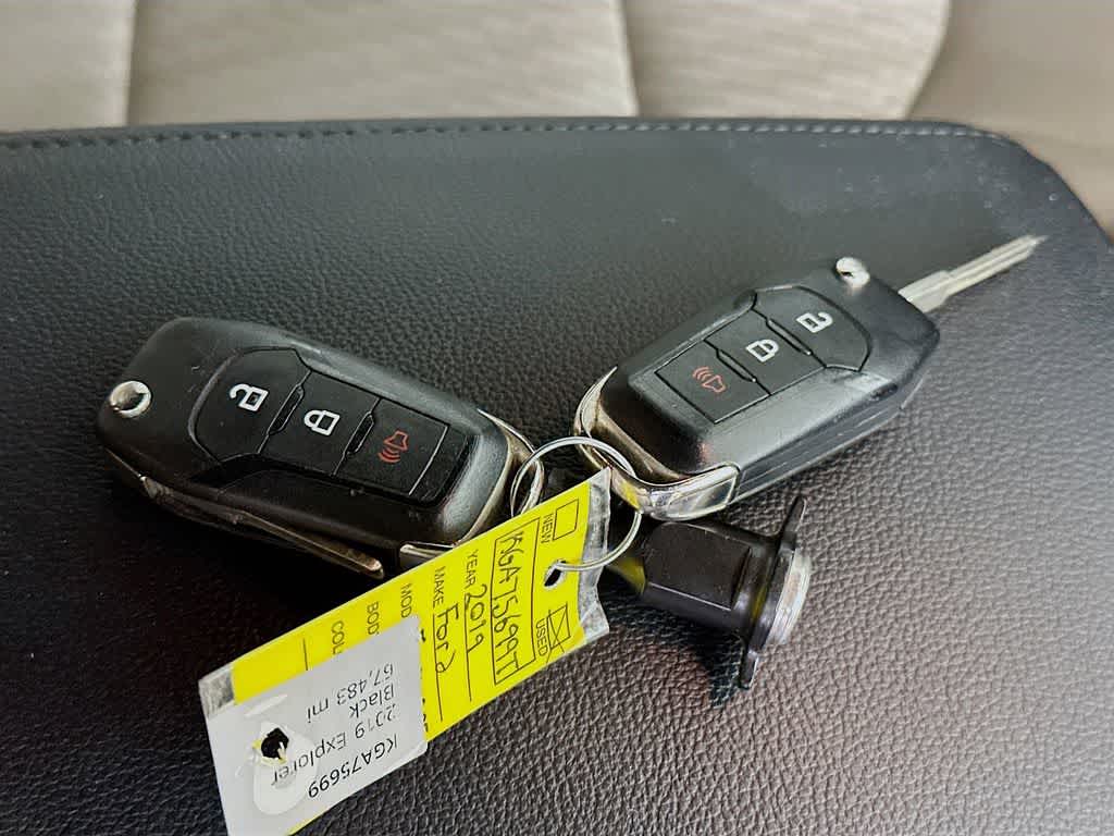Thumbnail: 2019 Ford Explorer - 21