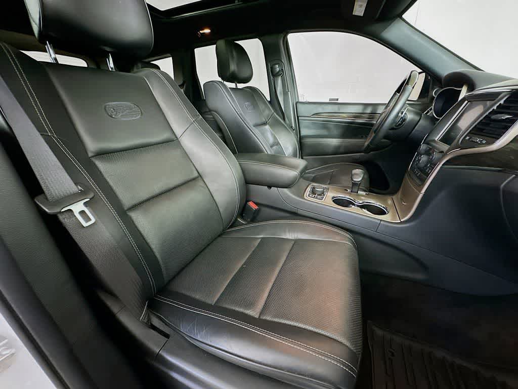 Thumbnail: 2015 Jeep Grand Cherokee - 15