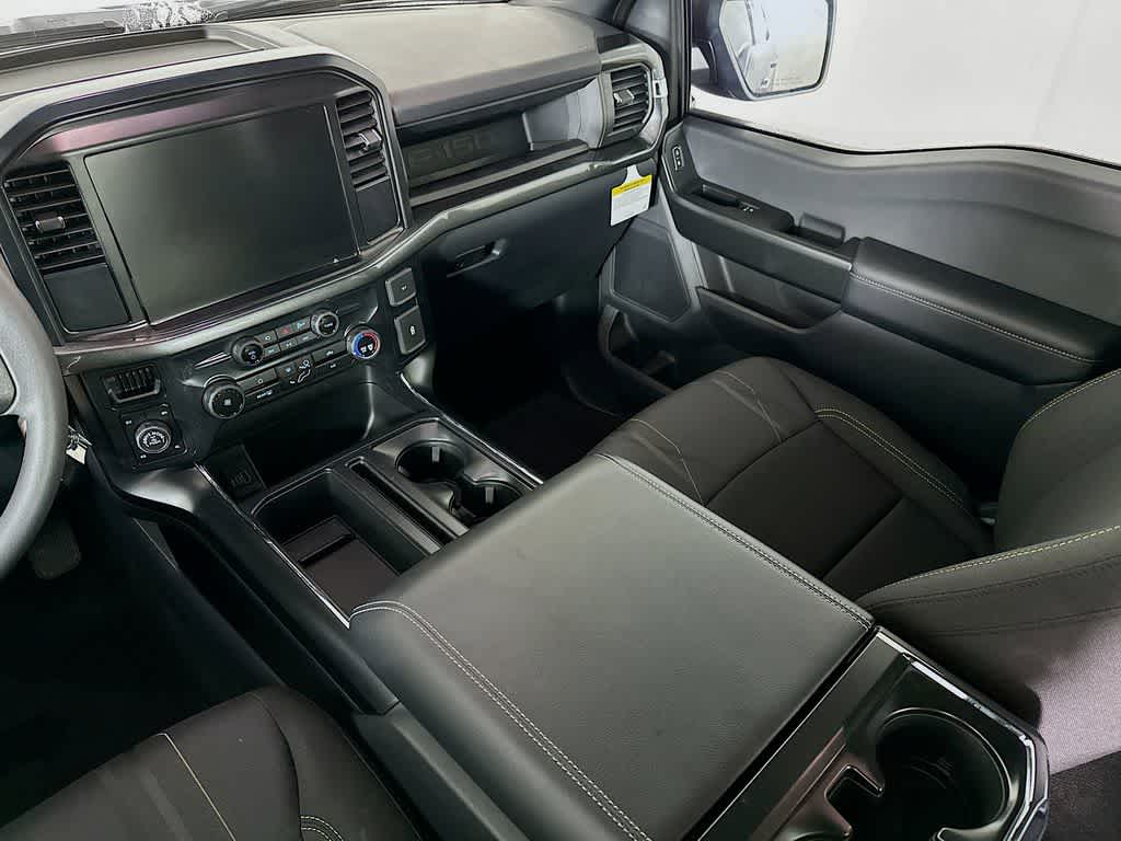 Thumbnail: 2025 Ford F-150 - 11