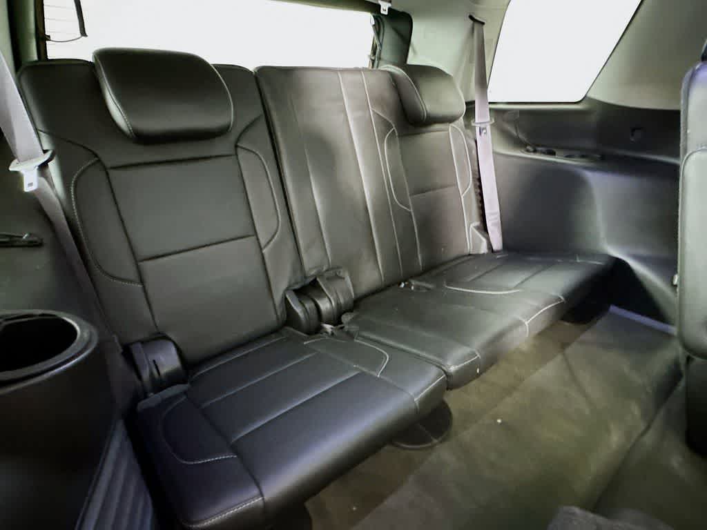 Thumbnail: 2015 Chevrolet Tahoe - 33