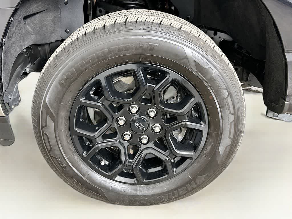 2021 Ford F-150 XLT 8