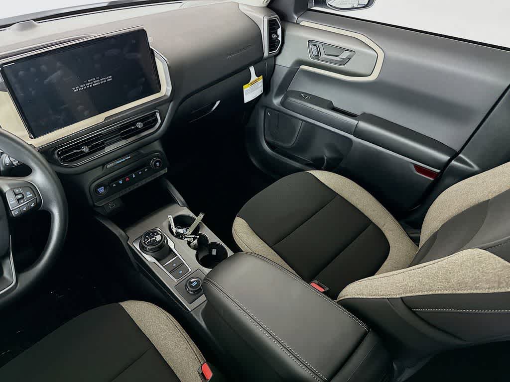 Thumbnail: 2025 Ford Bronco Sport - 11