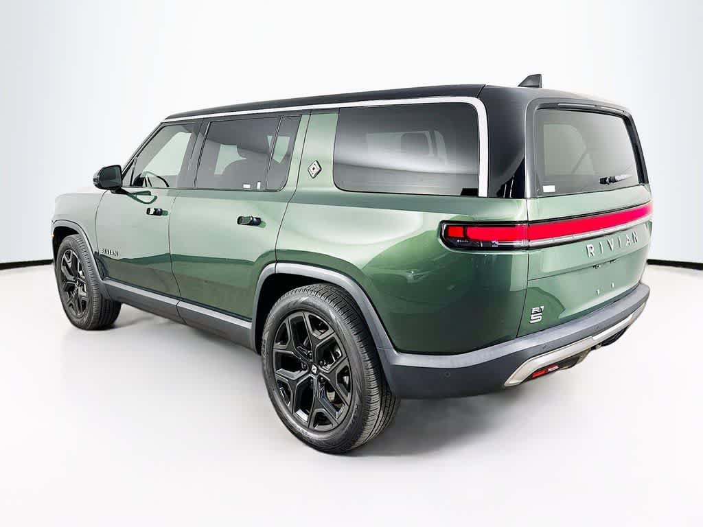 Thumbnail: 2025 Rivian R1S - 4