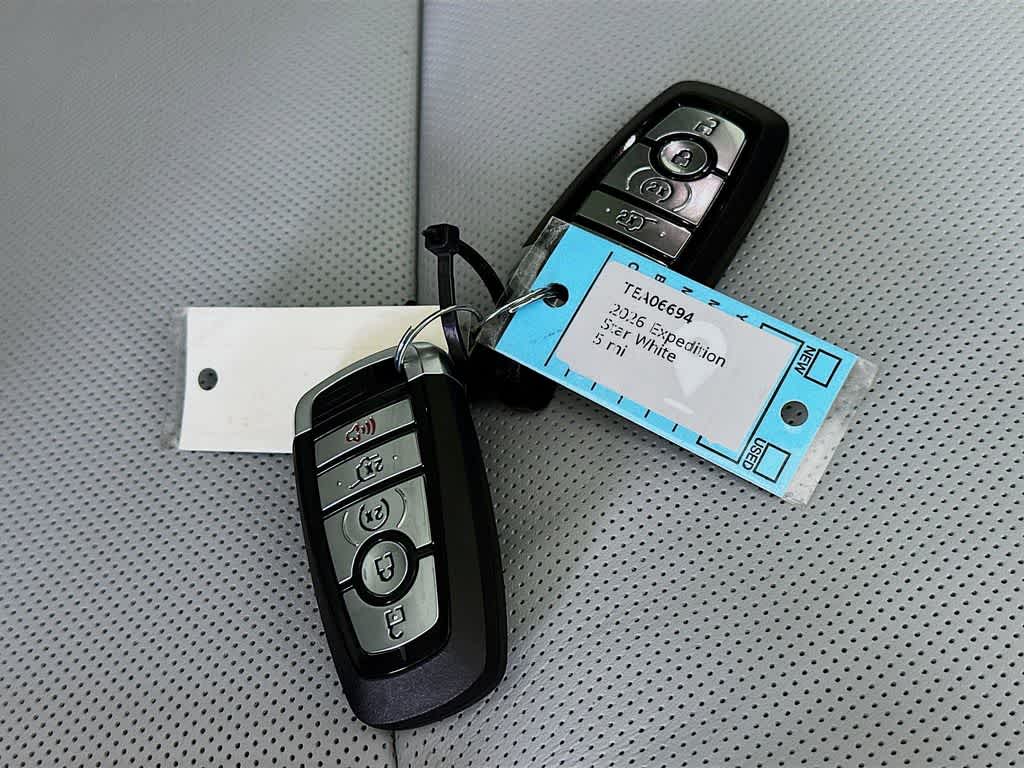 Thumbnail: 2026 Ford Expedition - 21