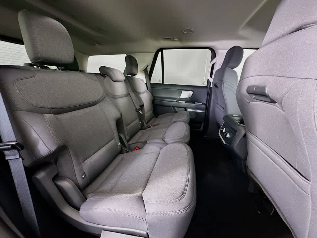 Thumbnail: 2026 Ford Expedition - 31