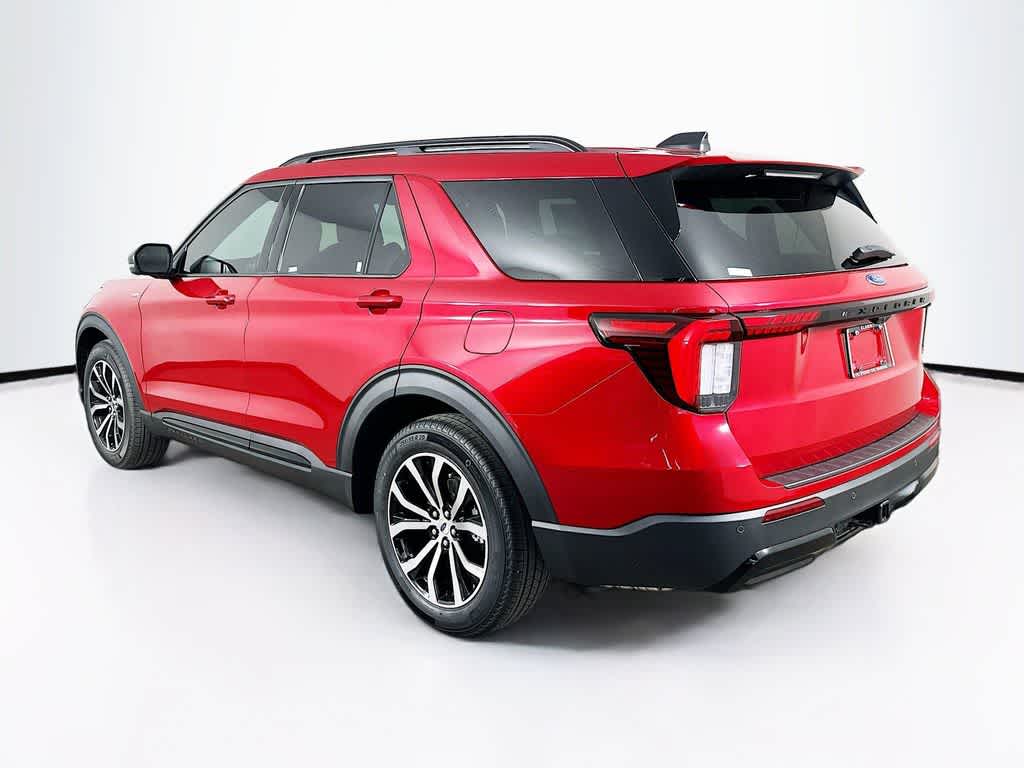 Thumbnail: 2026 Ford Explorer - 4