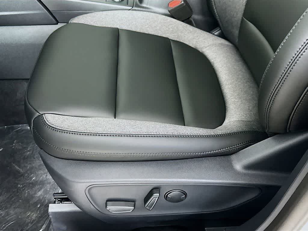 Thumbnail: 2025 Ford Bronco Sport - 28