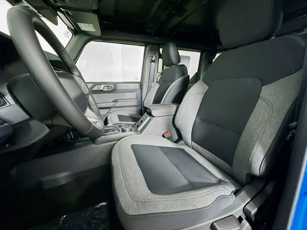 Thumbnail: 2025 Ford Bronco - 12