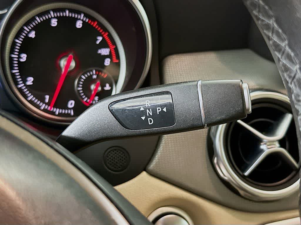 Thumbnail: 2018 Mercedes-Benz GLA - 19