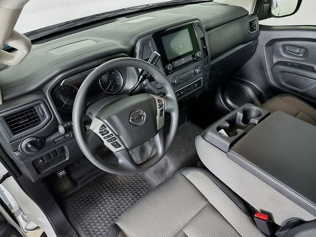Thumbnail: 2021 Nissan Titan - 2