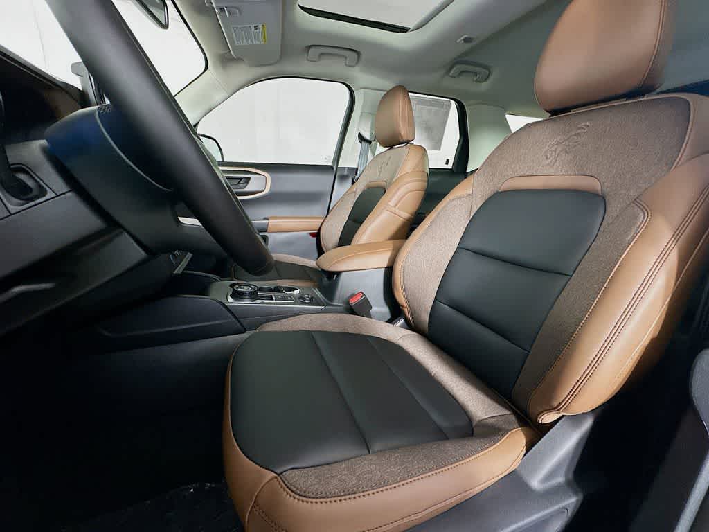 Thumbnail: 2025 Ford Bronco Sport - 12