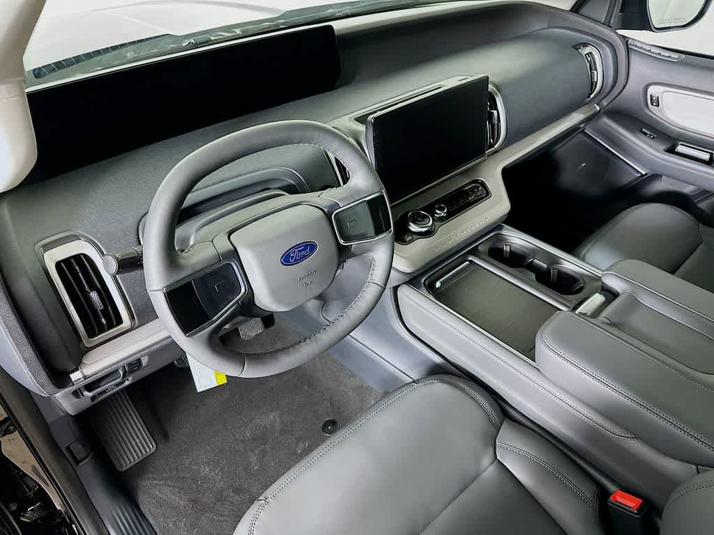 Thumbnail: 2026 Ford Expedition - 2