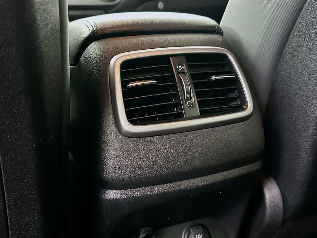 Thumbnail: 2016 Kia Sorento - 13