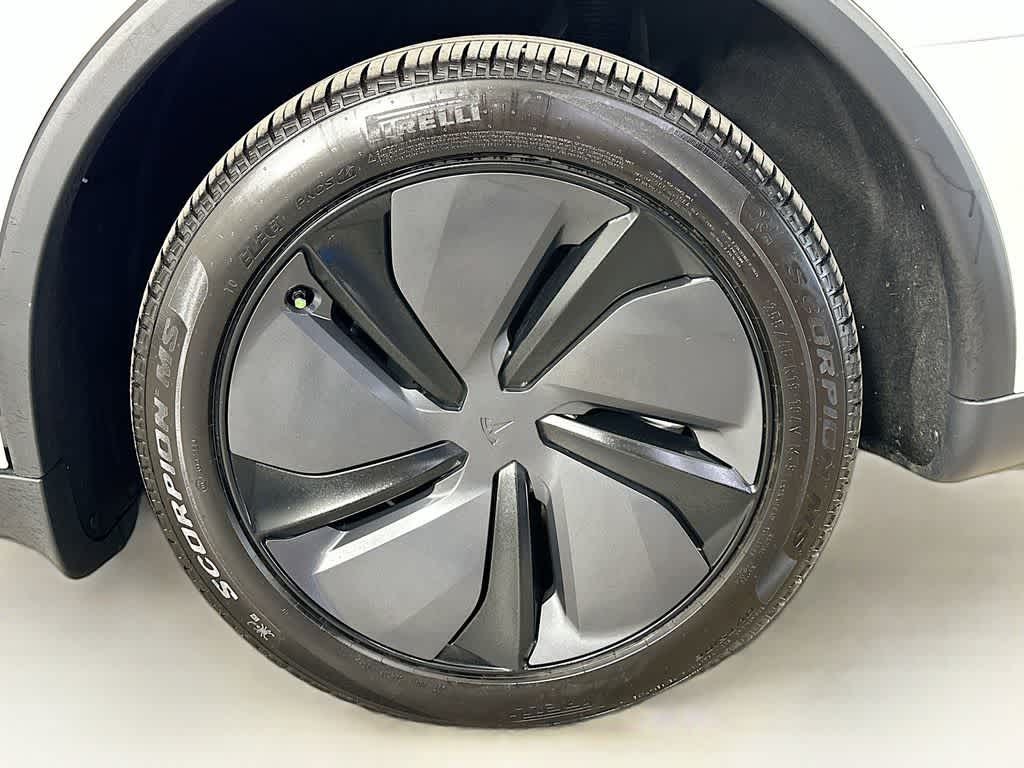 Thumbnail: 2026 Tesla Model Y - 7