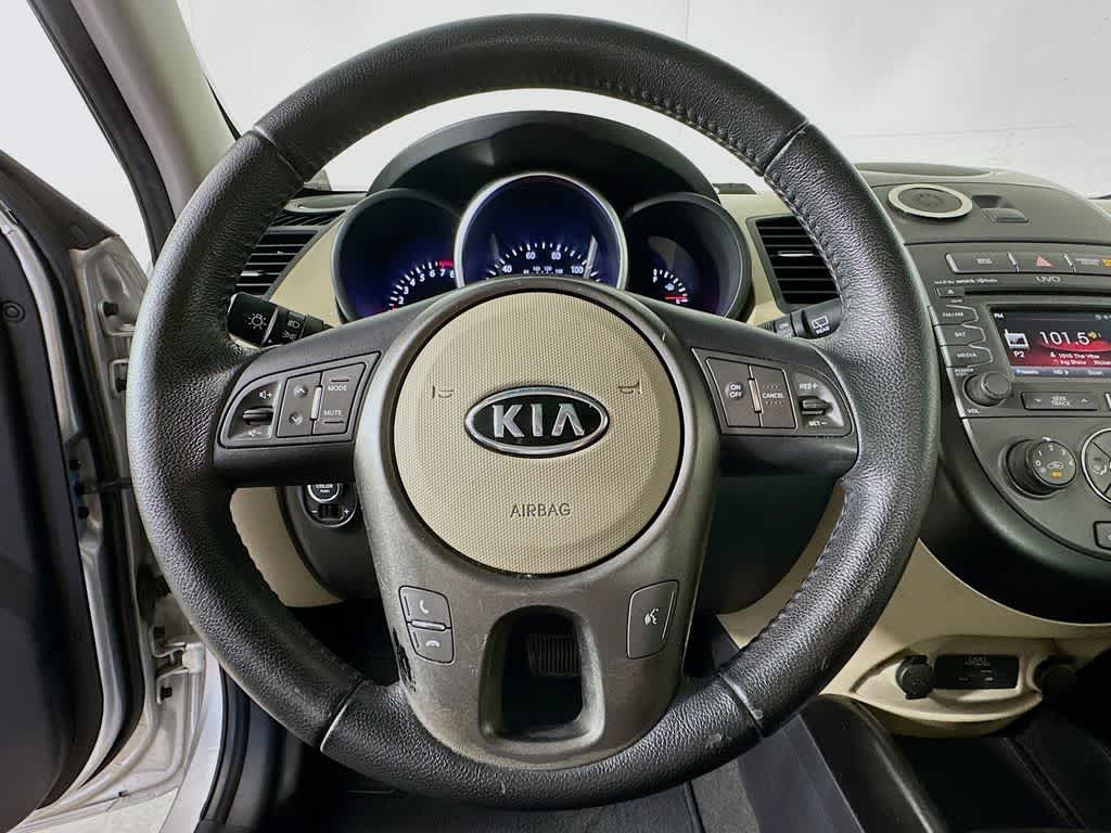Thumbnail: 2012 Kia Soul - 15