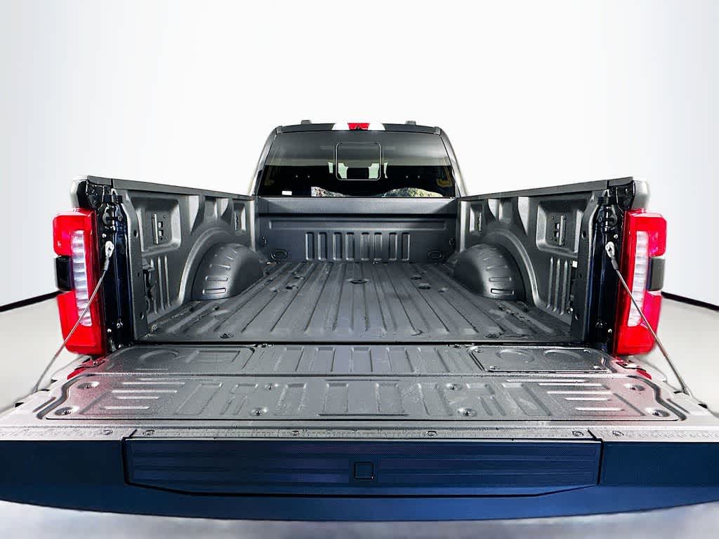 Thumbnail: 2026 Ford F-250 - 21