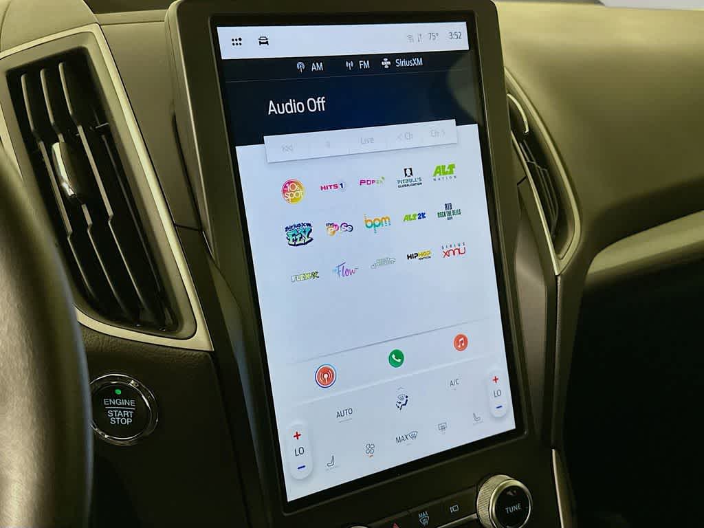 Thumbnail: 2024 Ford Edge - 17