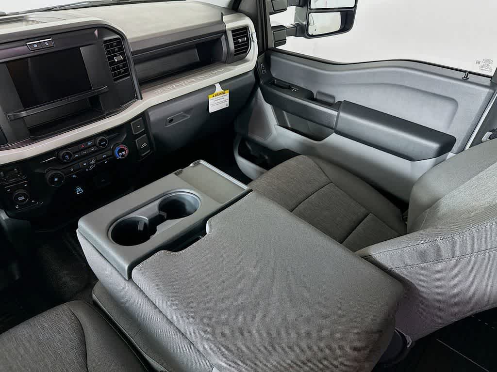 Thumbnail: 2026 Ford F-250 - 11